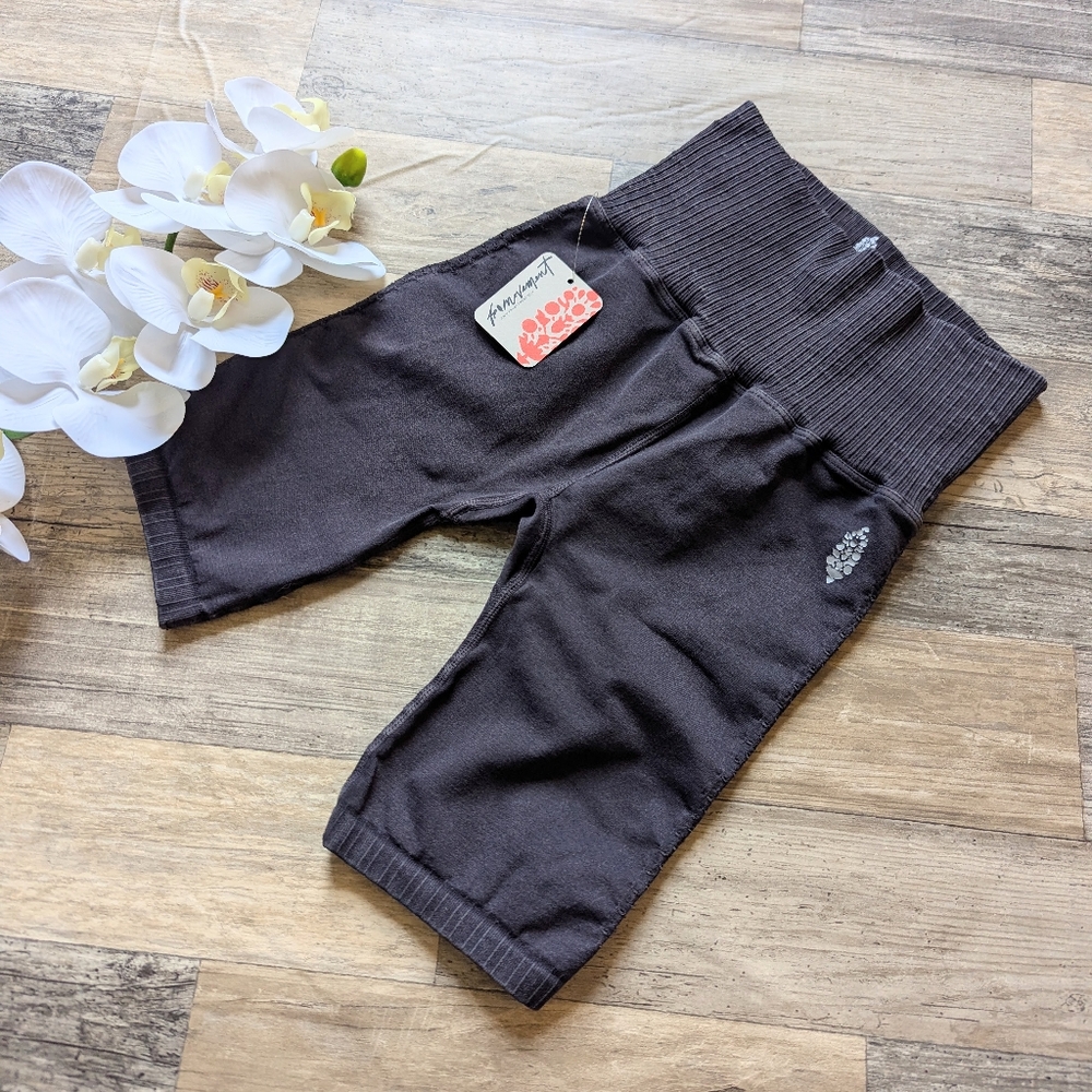 Free people gray athletic shorts size XS/S NWT